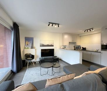 Appartement te huur - Photo 1