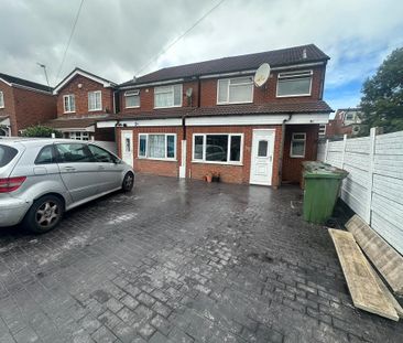 3 bedroom semi-detached house to rent - Photo 6