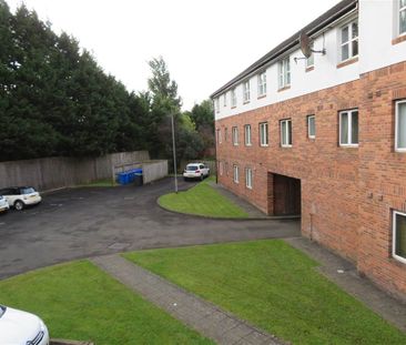 Apt 6 15 St Annes Road, Blacks Road, Belfast, BT10 0PQ - Photo 2