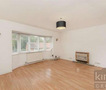 Severn Drive, Enfield, EN1 - Photo 2