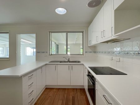 Coffs Harbour, 4 Karuah Avenue - Photo 4