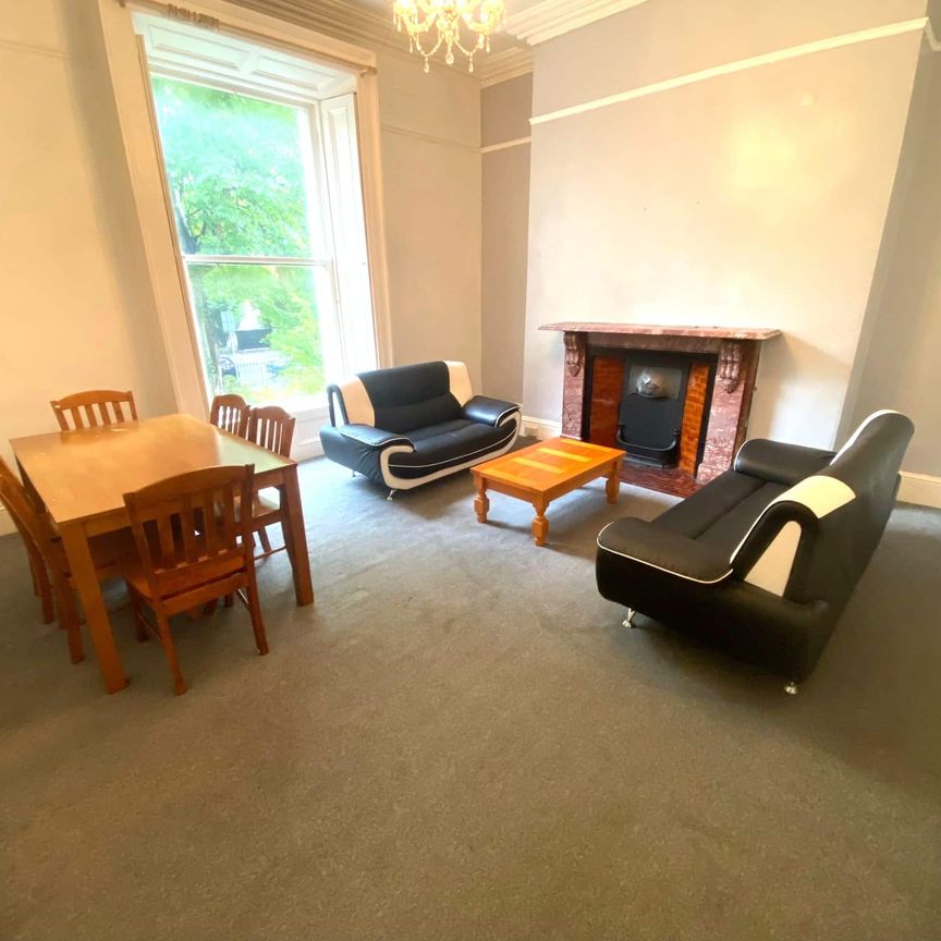 Raglan Road, Ballsbridge, Dublin 4 - Photo 1