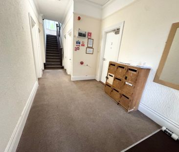 Portchester Road, Bournemouth - Photo 1