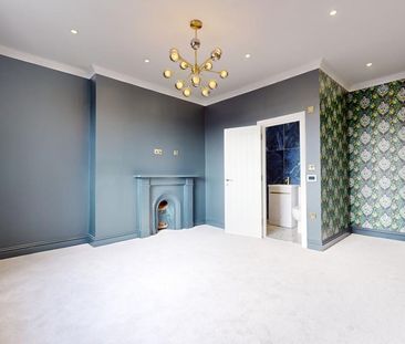 3 bedroom flat to rent - Photo 5