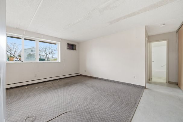 For Lease - 19 Manchester Avenue Unit# 101, St. Catharines, Ontario - Photo 1