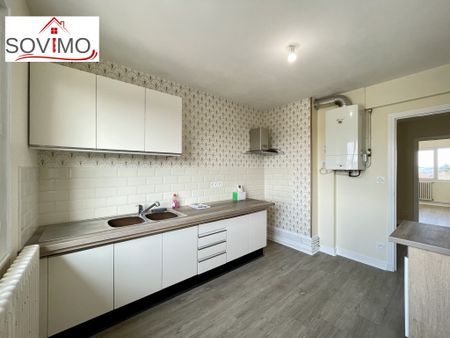 Location Appartement 3 pièces 97m² ST JUNIEN 87200 - Photo 3