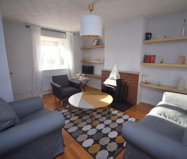 3 bedroom end of terrace house to rent - Photo 3