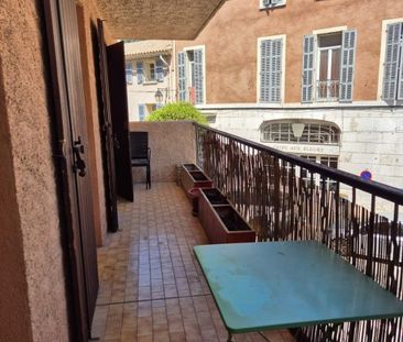 T3 Ollioules CENTRE VILLE 75 m² - Photo 3