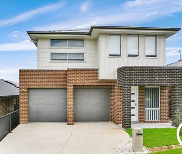 Modern 5-Bedroom Luxury Home in the Heart of Box Hill! - Photo 3