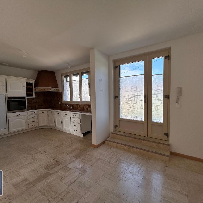 Location Appartement 3 pièces 67m² CHATEAU THIERRY 02400 - Photo 1