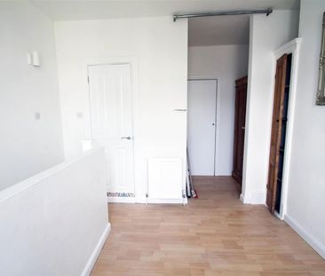 1 Bed Maisonette, St. Aubyns, BN3 - Photo 6