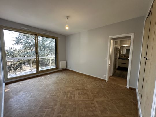 Location Appartement 2 pièces 37m² ENGHIEN LES BAINS 95880 - Photo 1