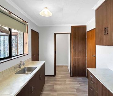 WAVERLEY - 2 BEDROOMS - Photo 5