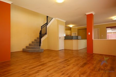 Spacious 4-Bedroom Family Home in Bassendean - Photo 5
