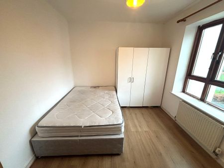 Temple Lawns, Northwood, Santy, Dublin 9 - Photo 4