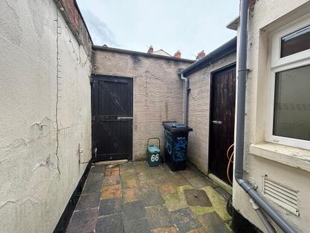 66 London Street, Belfast, BT6 8EN - Photo 4