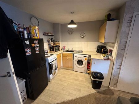 1 bedroom apartment to rent - Photo 3