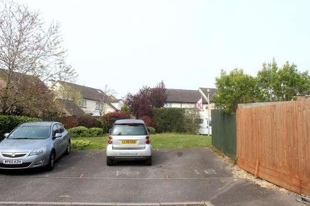 Sheen Close, Salisbury, SP2 - Photo 3