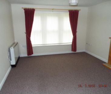 2 bedroom apartment to rent - Photo 4