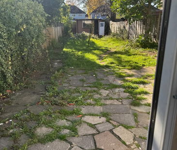 4 bedroom house share to rent - Photo 6