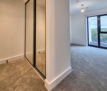 2 bedroom apartment to rent - Photo 3