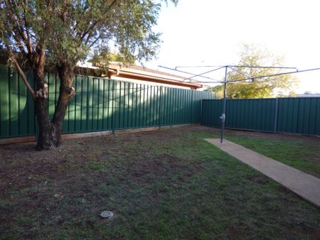Two Bedroom Duplex in East Dubbo - Photo 3