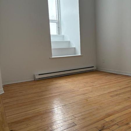 1 CH - 1 SDB - Montréal - $1,199 /mo - Photo 4