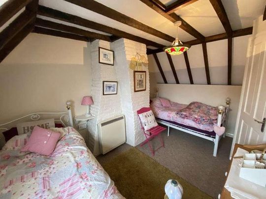 Ludham, NR29 - Photo 1