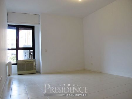 Duplex in Madrid, CHAMARTIN - VISO, for rent - Photo 5