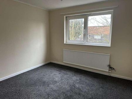 Mackenzie Place, Newton Aycliffe, DL5 - Photo 3