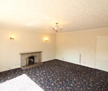 2 bedroom bungalow to rent - Photo 1