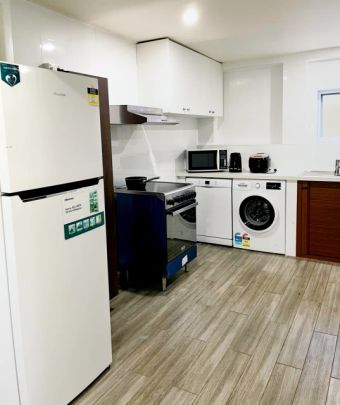 Robb Avenue, Sydney - Photo 1