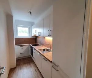 Helle, komplett sanierte 3-Zimmer-Wohnung - ideal für 2er- oder 3er-WG - Photo 1