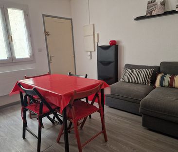 Location Appartement 3 pièces 35m² BORDEAUX 33800 - Photo 2
