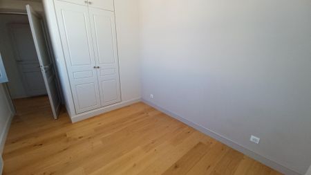 location Appartement T3 DE 61.67m² À NIMES - Photo 4