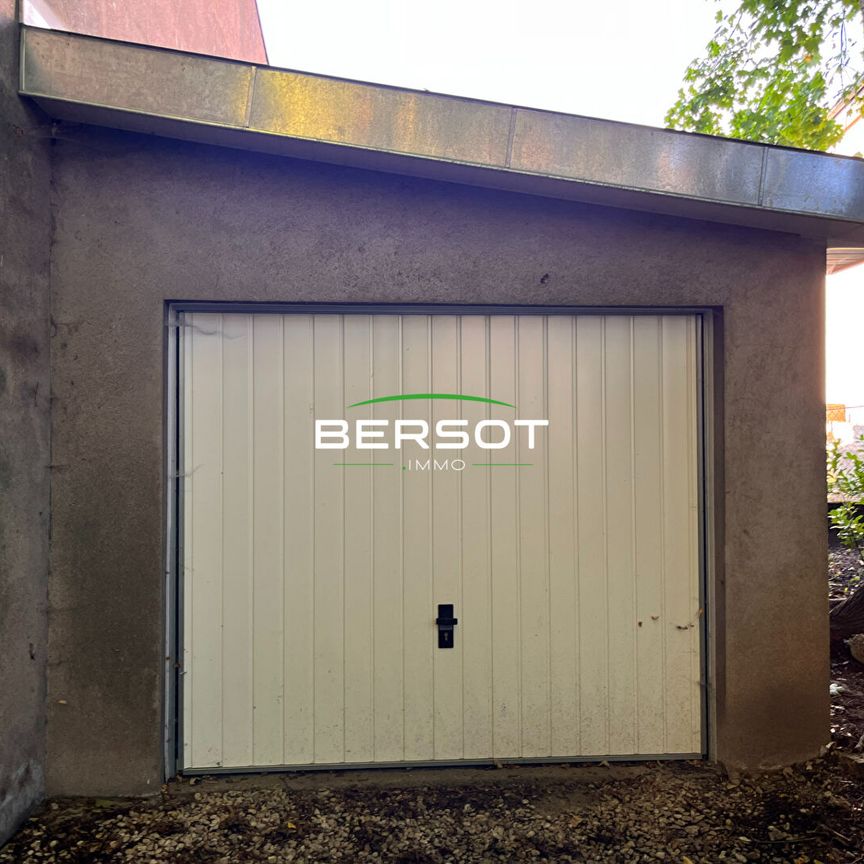 T4 avec places de parking - Secteur Saint Claude - Photo 1