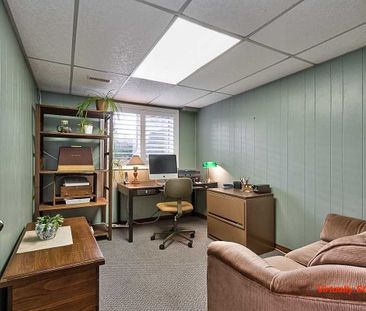 For Lease - 1261 Richards Crescent, Oakville, Ontario - Photo 5