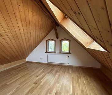 Cozy 3.5-room penthouse apartment with west balcony - Photo 1