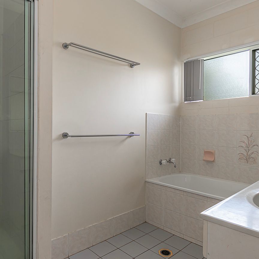 15 Arawa Street, Kelso QLD 4815 - House For Rent | Domain - Photo 1