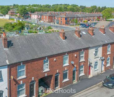 2 bed terraced house to rent in Manor Road, Wakefield, WF2 - Photo 2