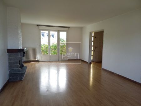Location Maison 5 pièces 130m² VITRE 35500 - Photo 2