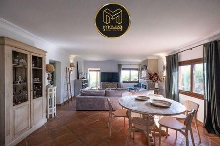 Luxury 5 room Detached House for rent in Benahavís, Spain - Photo 3