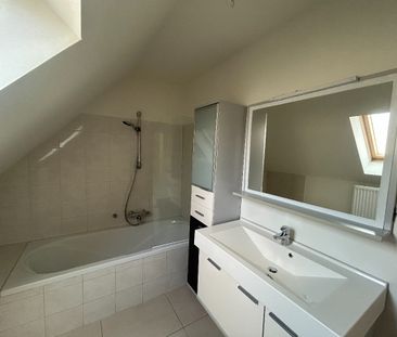 Mooie halfopen woning met 3 slaapkamers te huur in Lommel - Photo 5