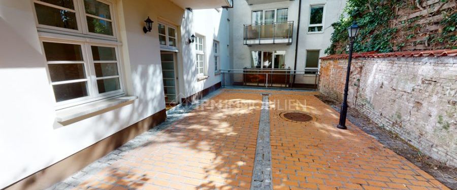 Altstadtwohnung mit eigenem Innenhof - Foto 1