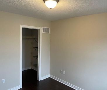 For Lease - 53 Finegan Circle, Brampton, Ontario - Photo 4