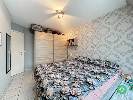 Appartement met 2 slaapkamers en ondergrondse garage. - Photo 3