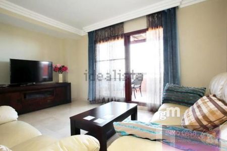 Duplex en alquiler en Estepona - Photo 2