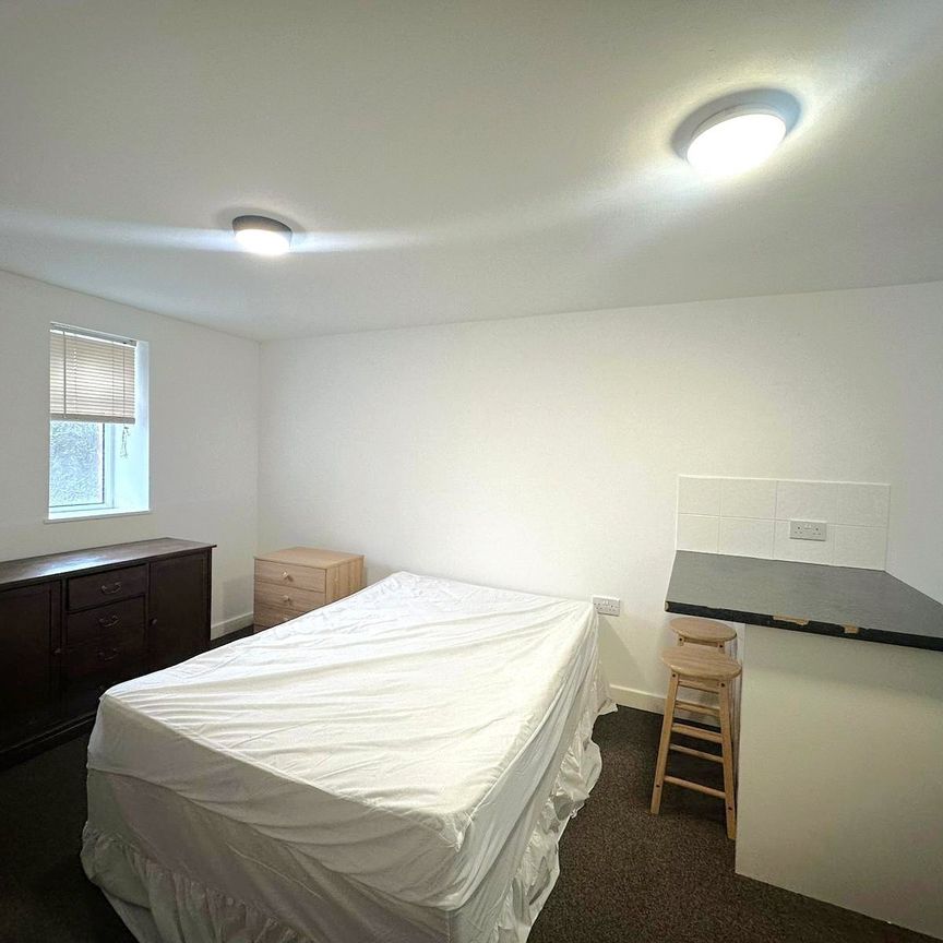 High Street, Bangor, Gwynedd, LL57 - Photo 1