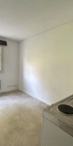 Location Appartement 1 pièce 12m² TOURS 37200 - Photo 3
