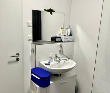 Moderne, lichtdurchflutete 3 Zimmer Wohnung - Photo 1